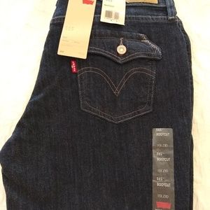 Levi's 515 Bootcut Mid Rise Jeans